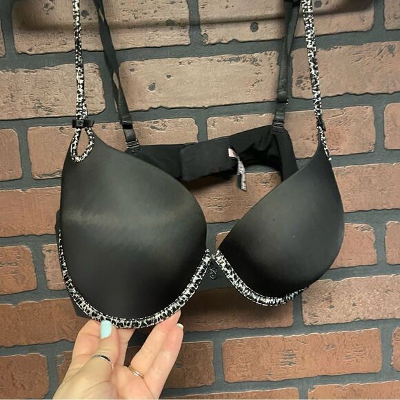Victorias Secret Black with Cheetah Bra Size 36D - Picture 2 of 4